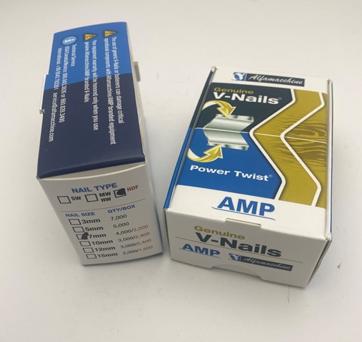 GRAPA ALFA 07mm 3200u. MAD. DURA AZUL